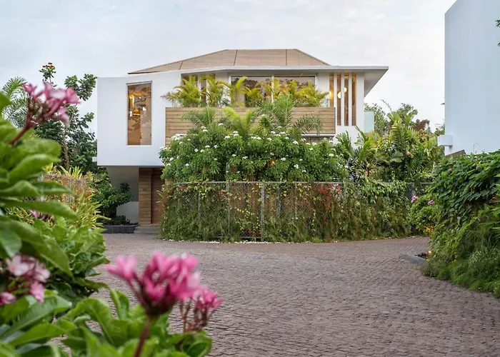 La Maroma 3 Bhk Splendid Villas In Anjuna - Pvt Pool- Garden & Caretaker